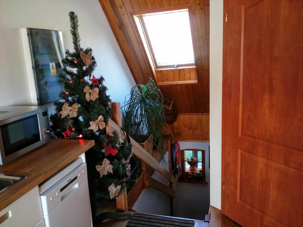 Apartamencik Na Slonecznej Пеховице Экстерьер фото