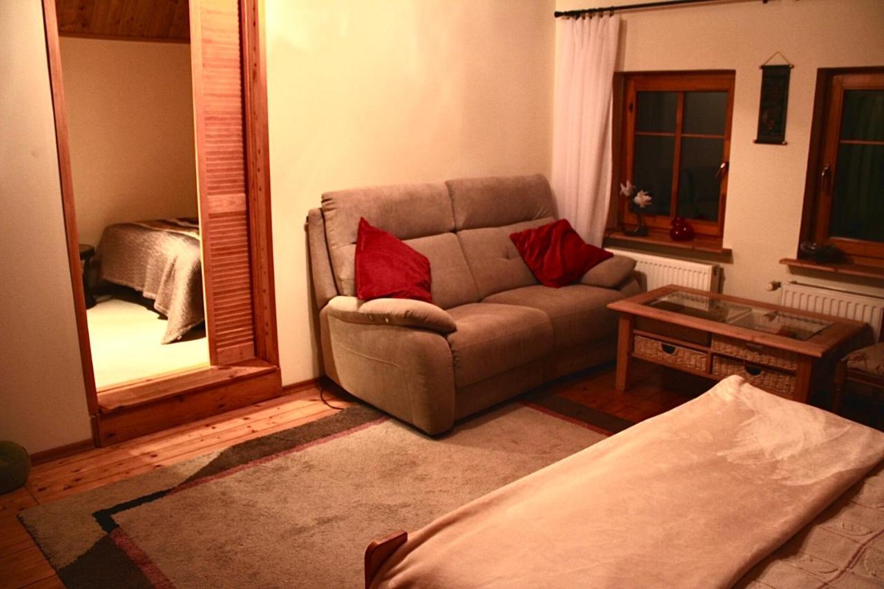 Apartamencik Na Slonecznej Пеховице Экстерьер фото